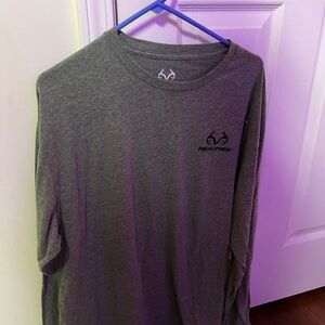 Realtree Men's Dark Gray Long Sleeve Tee